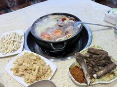 -九寨特色牦牛肉汤锅 羊肉汤锅