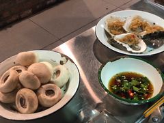 -马路牙子烧烤音乐酒馆(望京店)