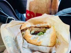 板烧鸡腿堡-麦当劳(莒县服务区店)