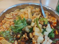 -柳州肥姨妈大骨螺蛳粉(东靖路店)