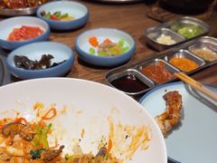 -明洞阿姨·韩式酱蟹烤肉·创意料理(三元桥店)