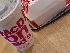 -麦当劳(杭州西湖银泰百货店)