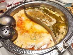 叻沙海鲜锅拼麻辣飘香锅-川越泰火锅(吉利大厦店)
