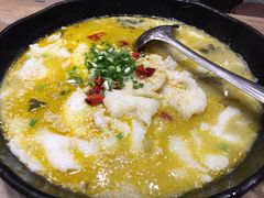 无刺酸菜鱼-好人民间小吃(镇江八佰伴店)