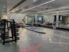 -伟博游泳健身