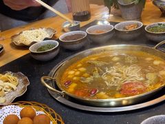 -顶顶汤火牛排火锅·经典铜锅涮肉