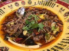 水煮牛肉-天鲜阁·海鲜粤菜·33年老字号(石槎白云站店)