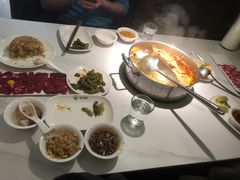 -潮牛壹号鲜牛肉火锅(世界城广场店)