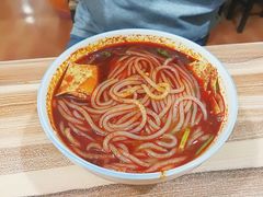 -老字号杨坡红油米线腊汁肉夹馍(东四道巷店)