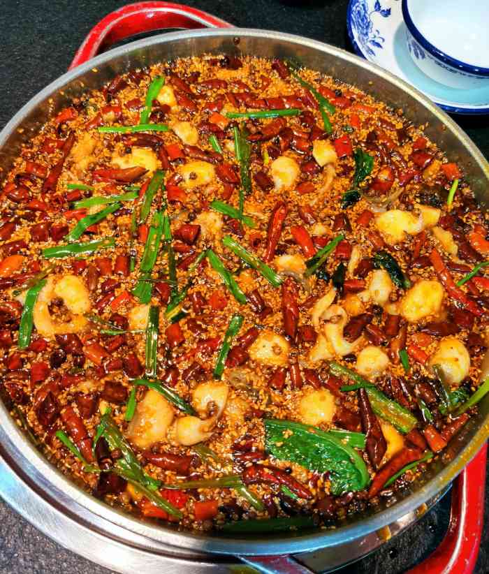 胖子鱼·鲜鱼火锅(全国总店)-"实在很幸运,刚坐下后面就开始排队了