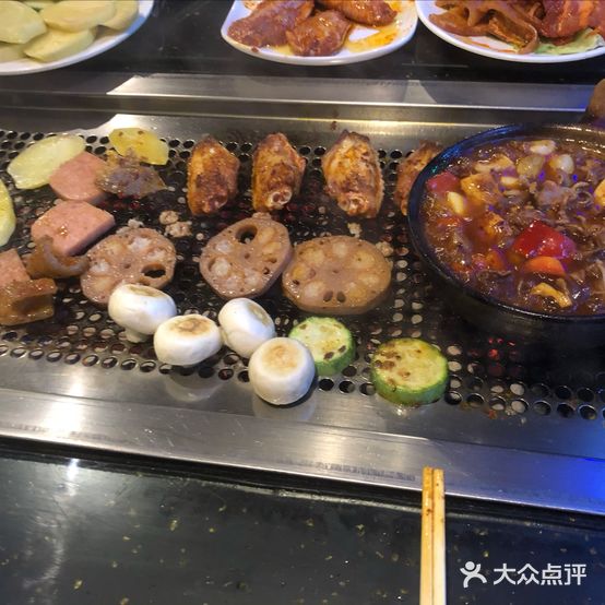 聚朋友古城老店烧烤
