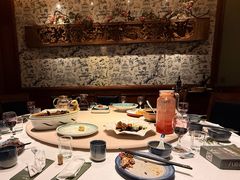 -八府香鸭·啫啫煲(华山路店)