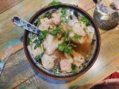 -老谢野馄饨(延安路店)