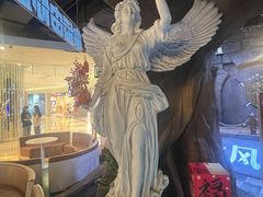 -暴风岛沉浸式体验馆(百联世纪店)