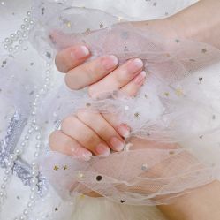 -吉吉靓甲美睫