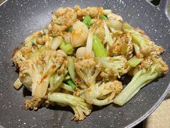 -姜君·千岛湖鱼头馆(浦东大道店)