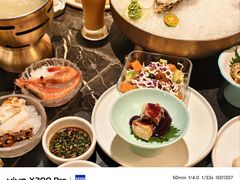 -半岛翡丽海鲜自助餐厅(观风亭店)