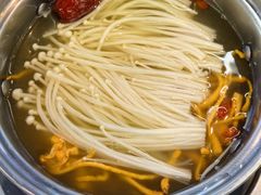 -喜歪歪·平价海鲜市场小火锅(龙阳广场店)