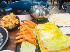 -超越炭火牛蛙火锅鸡(河东店)