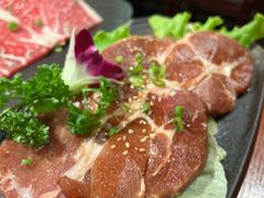 -喜牛烧肉酒场·黑金店(威高广场店)