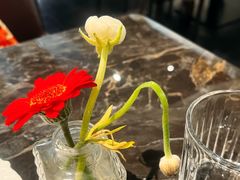 -LESCEDARS Brasserie Bistro香柏树