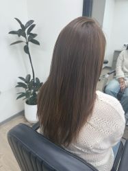 -LILI·HAIR SALON理理造型