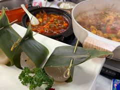 -刘姐啤酒鱼民族演艺餐厅(西街总店)