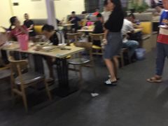 大堂-海清宁记大馅云吞