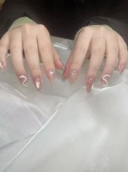 -Fanni美甲美睫皮肤管理