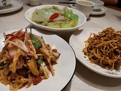 -江渔儿酸菜鱼·拔草餐厅(虎门君乐汇店)