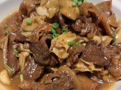 -黄泥岗·地道湖北菜(奥特莱斯店)