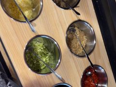 -懒猫鱼·稻田蛙·芋儿鸡火锅(成都东站店)