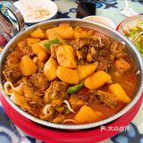 午饭随便吃了一家新疆菜