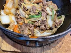 -泰居酒屋日式料理烧肉