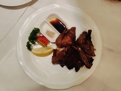 招牌红烧乳鸽-太平馆西餐厅(北京路店)