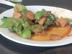-山城家常菜铁锅炖鱼