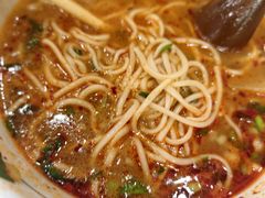 -伊穆祥牛肉面总店·清真