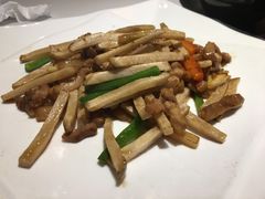 穗香头菜炒莺嘴-味可道美食坊(福基路店)