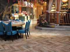 -力力渔港涉外店