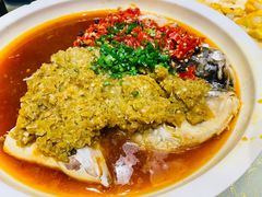 双椒鱼头-富黎华海鲜大酒楼(正大广场店)