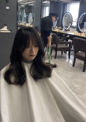 -藤野造型烫发染发