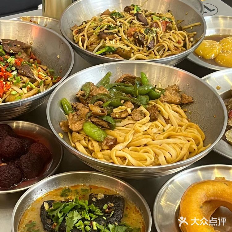 上海好吃便宜的长沙拌粉属他家坠🐂！ 