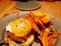 韩式手撕牛肉班尼迪克蛋-KimPro 辛普乐概念韩餐