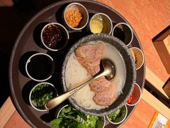 -浩海火燒雲傣家菜(芮欧百货店)