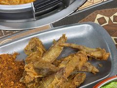 -顶上头·螺蛳火锅(五一新村店)