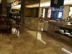 -南青华美达大酒店沙利文西餐厅