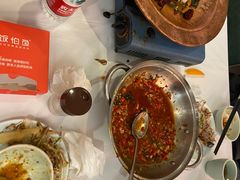 -饭怕鱼·黄焖鲟龙鱼(湖大店)
