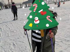 -十三陵雪世界滑雪场