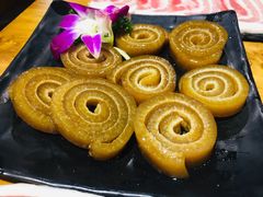 辣猪皮-炭恋火炉烤肉(凌云一街坊店)