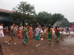 -欢乐水魔方水世界